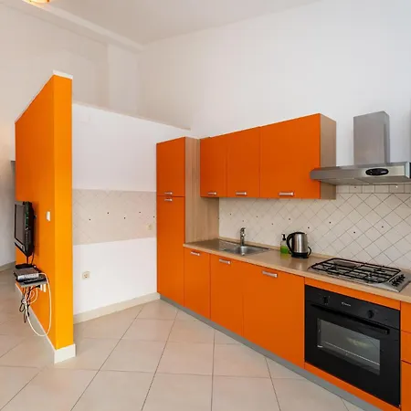 1 Bedroom Awesome In