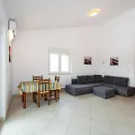 Amazing In With Wifi