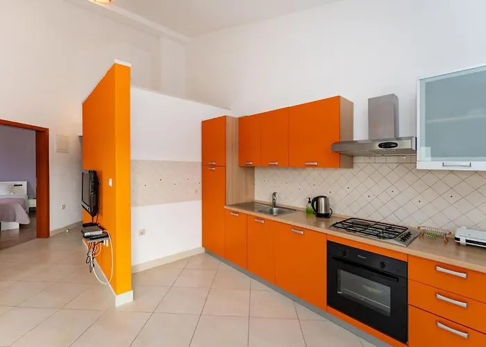 1 Bedroom Awesome In